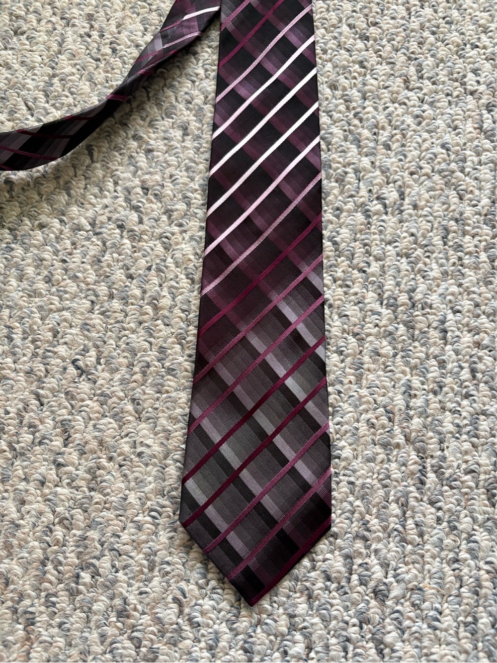 Alfani Men's Burgundy and Gray Plaid Tie - Classic Office Style Silk Y2K